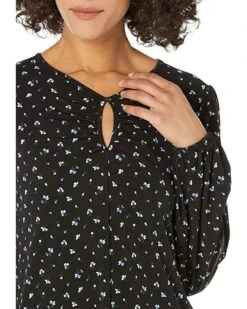 MICHAEL Michael Kors Floral Keyhole Long Sleeve Top | Shirts & Tops 2 MICHAEL Michael Kors Floral Keyhole Long Sleeve Top | Shirts & Tops -Michael Kors Sales Shop 81tguDH5mpL. AC SR736920
